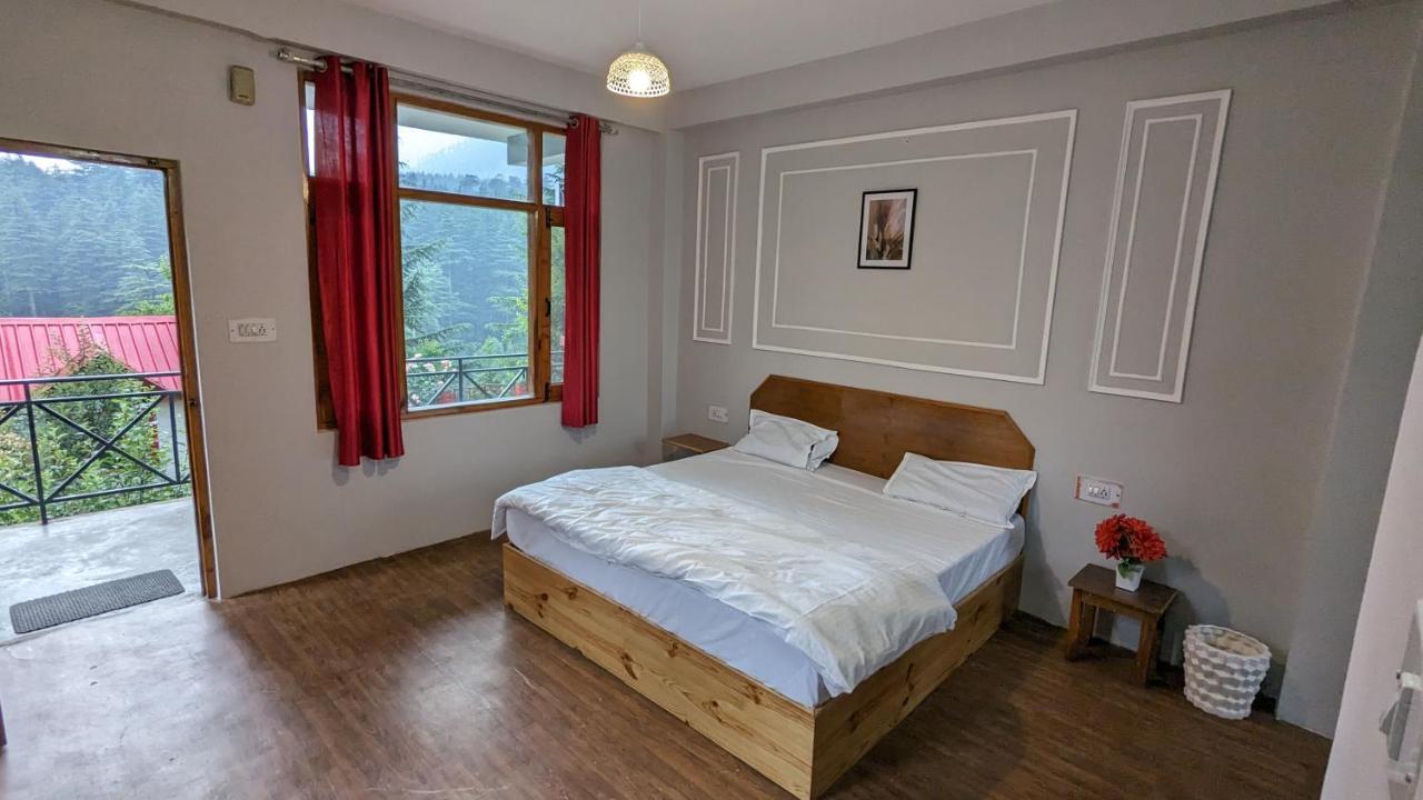 Red House Cafe And Hotel Manali (Himachal Pradesh)